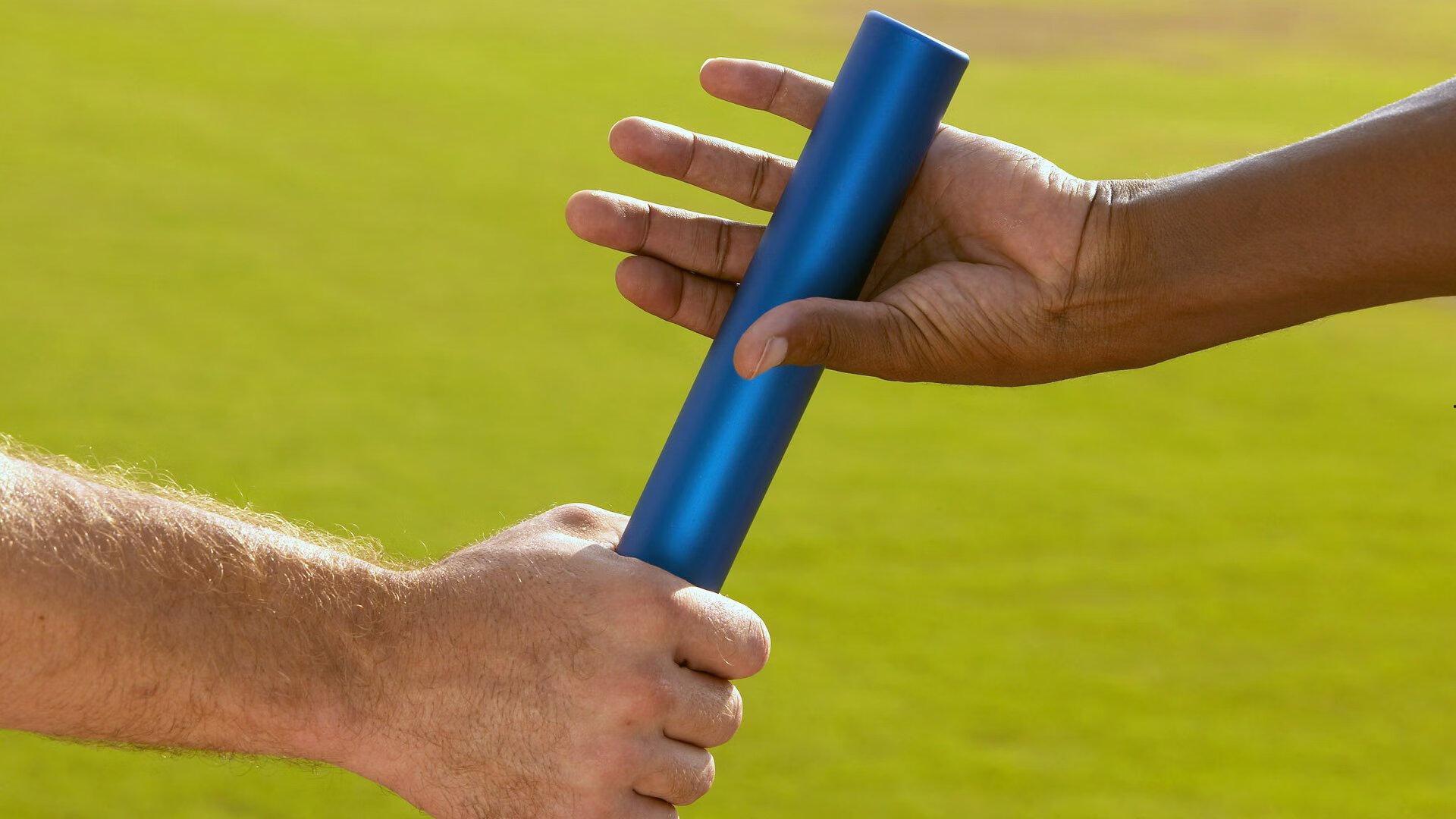 曼城重磅引援，锁定赖因德斯与切尔基，右后卫补强计划遇阻