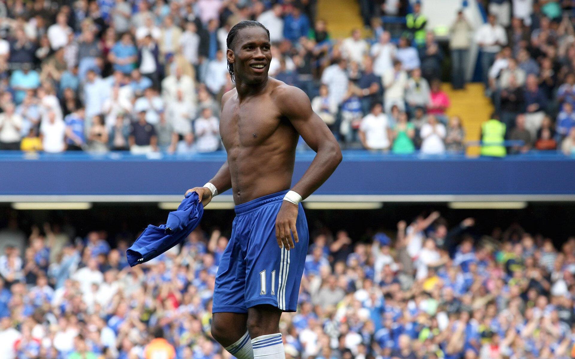 维拉死忠、摇滚传奇奥兹·奥斯本逝世，阿斯顿维拉主场将永久回荡疯狂人生